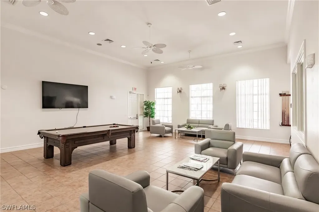 8224 Key Royal Circle Naples FL 34119