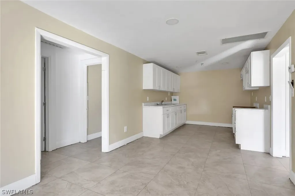 2933 Jackson Street Fort Myers FL 33901