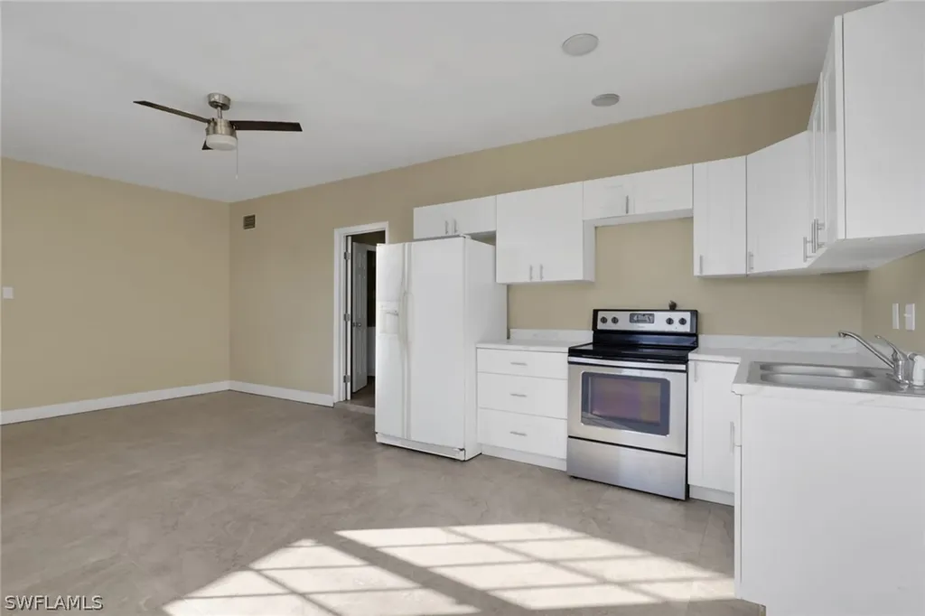 2933 Jackson Street Fort Myers FL 33901