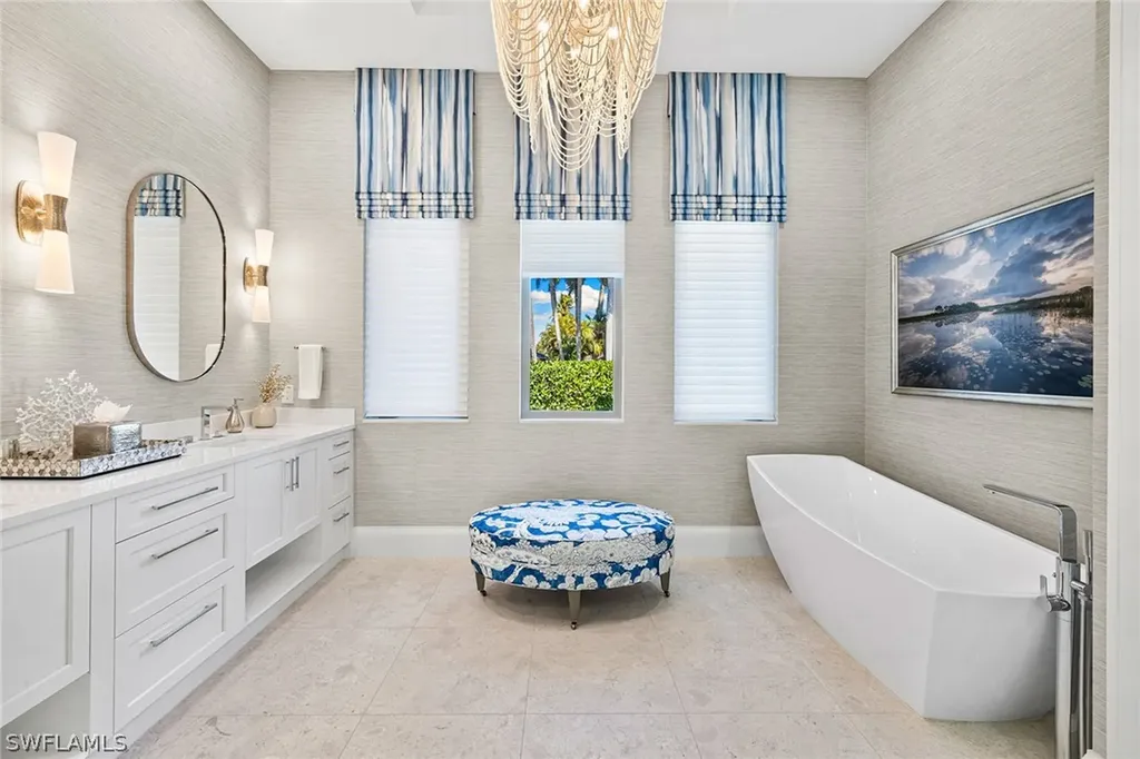 790 6th Avenue N Naples FL 34102