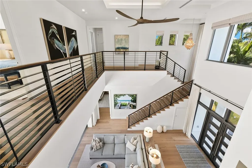 790 6th Avenue N Naples FL 34102