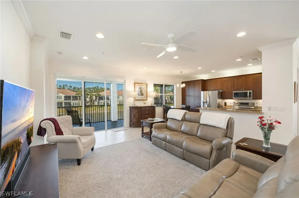 6553 Monterey Point Naples FL 34105