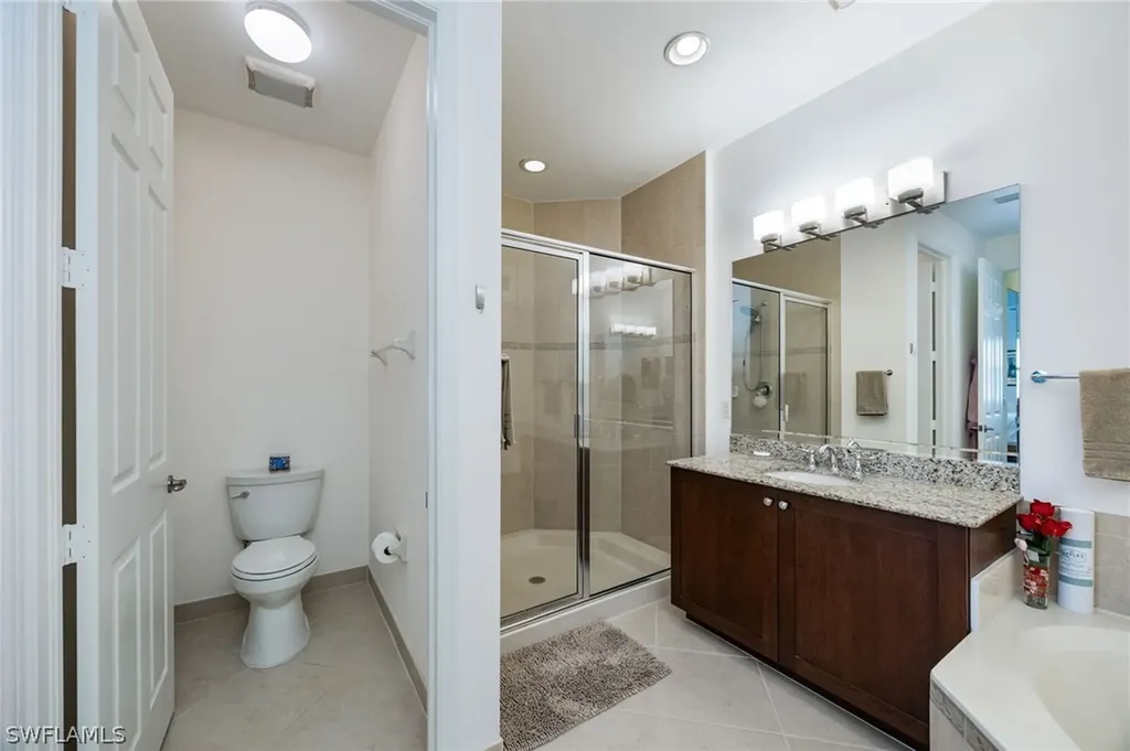 6553 Monterey Point Naples FL 34105