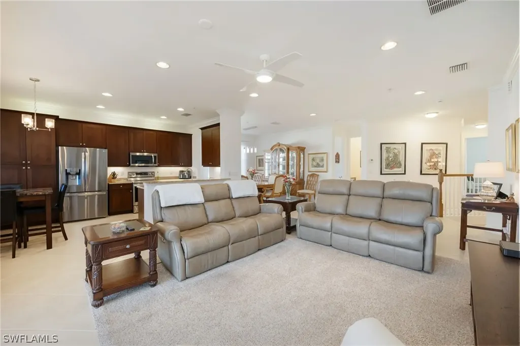 6553 Monterey Point Naples FL 34105