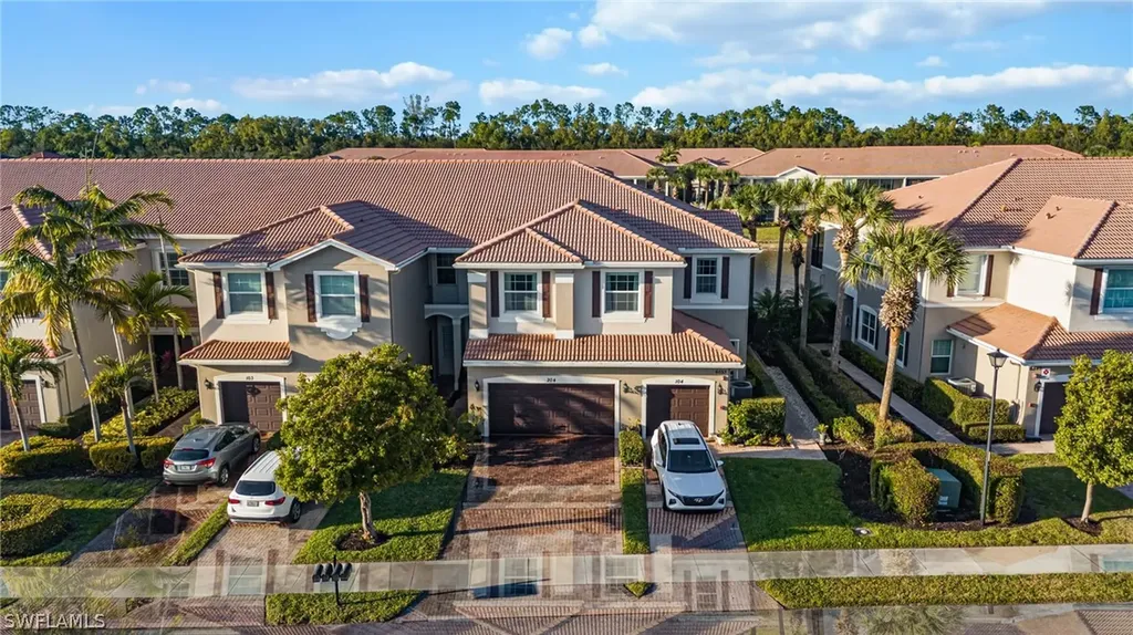 6553 Monterey Point Naples FL 34105