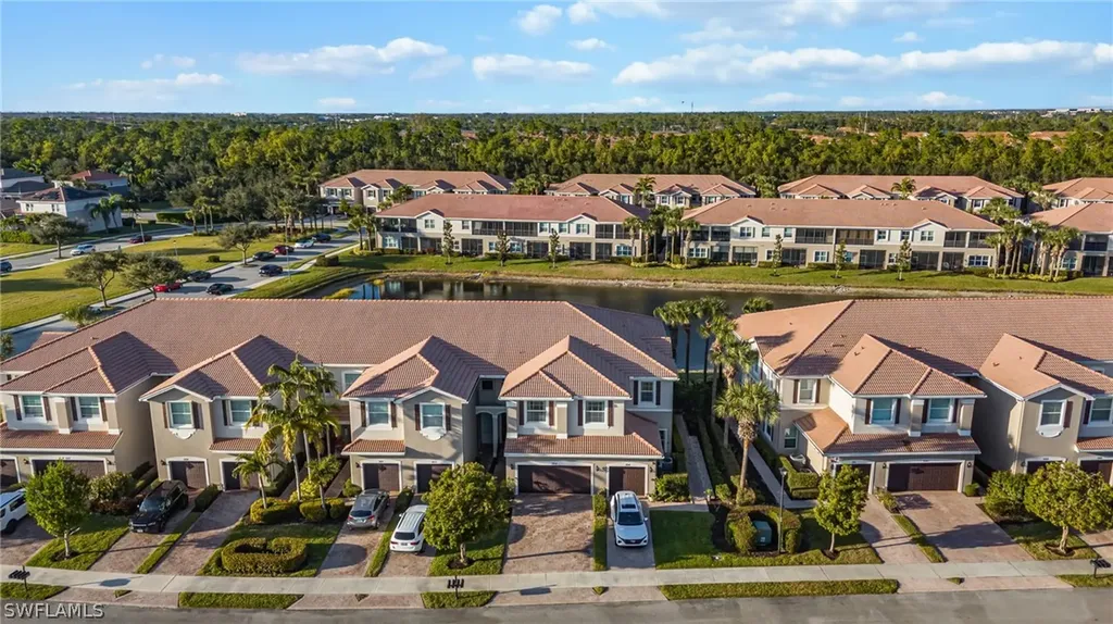 6553 Monterey Point Naples FL 34105