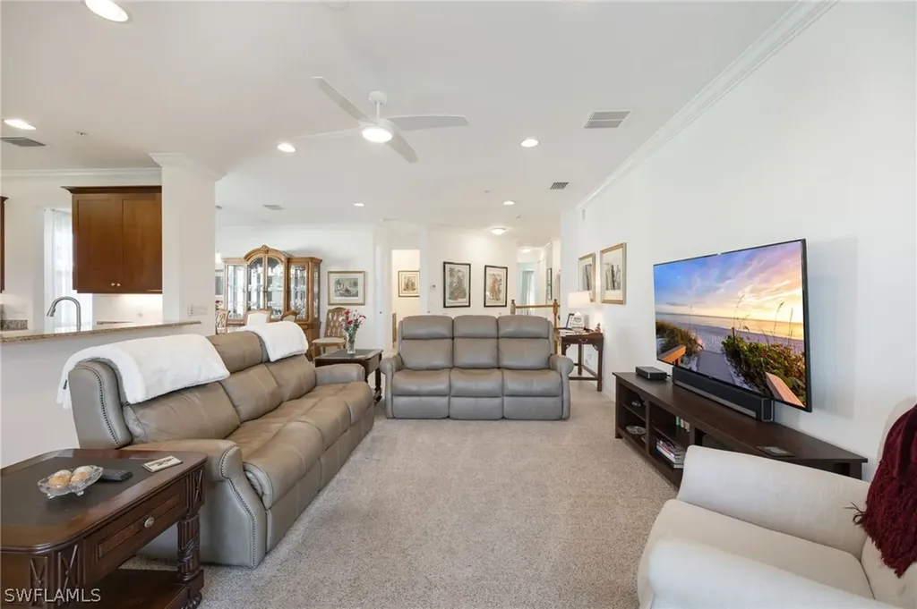 6553 Monterey Point Naples FL 34105