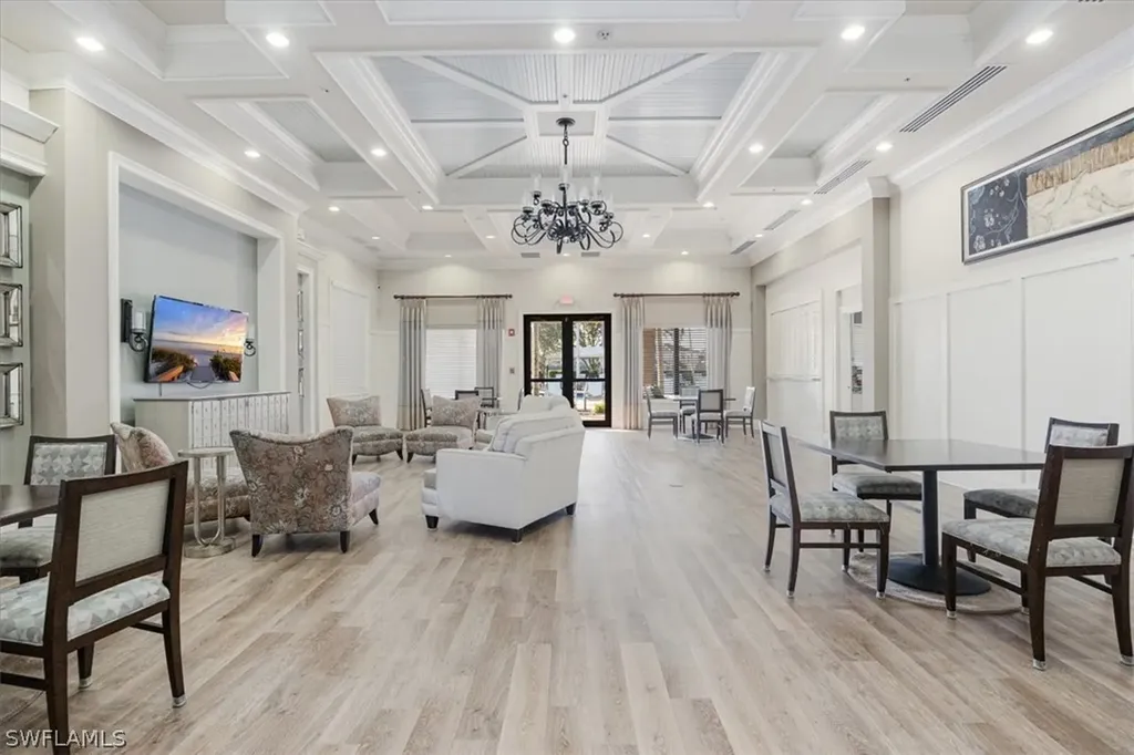6553 Monterey Point Naples FL 34105
