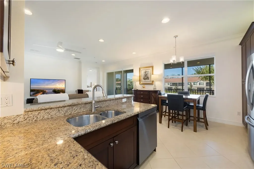 6553 Monterey Point Naples FL 34105