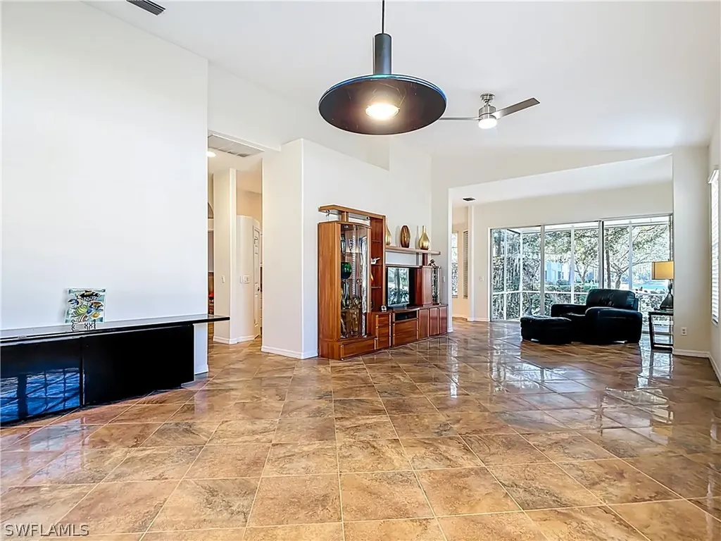 1195 Imperial Drive Naples FL 34110
