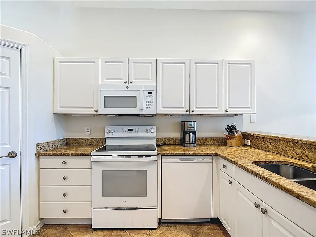 1195 Imperial Drive Naples FL 34110