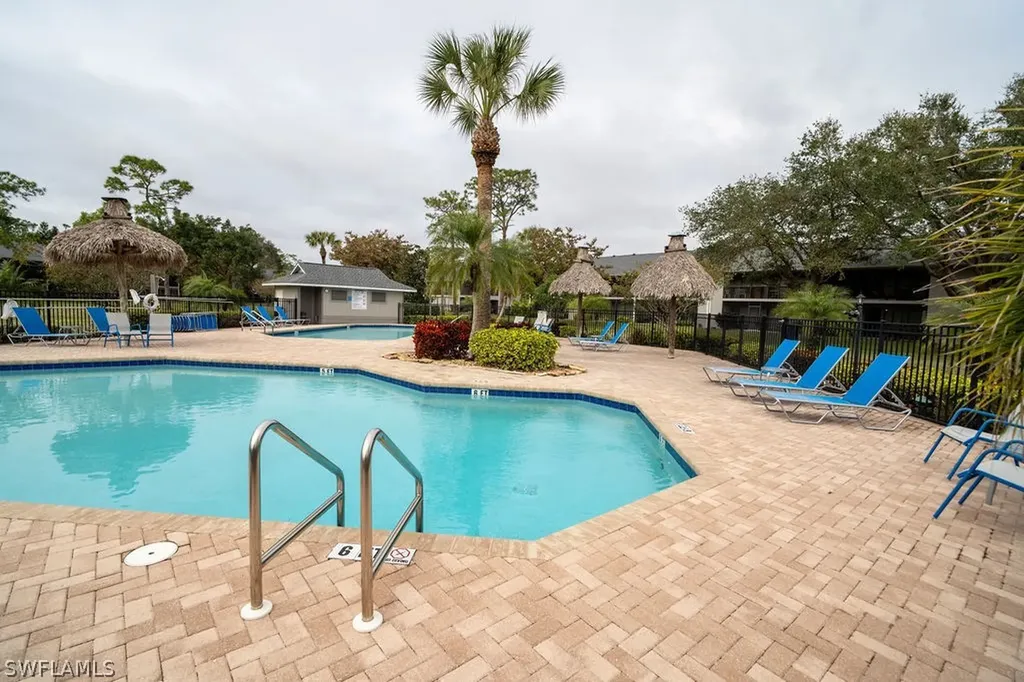 1200 Commonwealth Circle Naples FL 34116