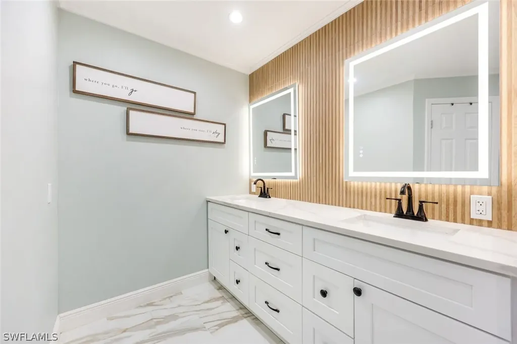 27234 Jolly Roger Lane Bonita Springs FL 34135