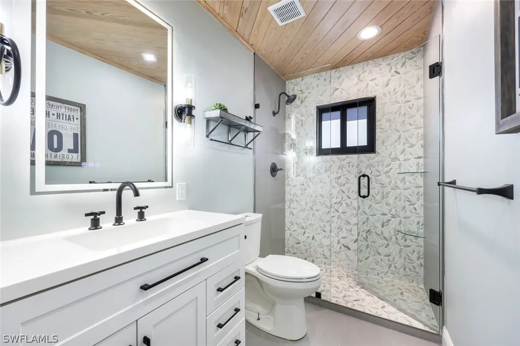 27234 Jolly Roger Lane Bonita Springs FL 34135