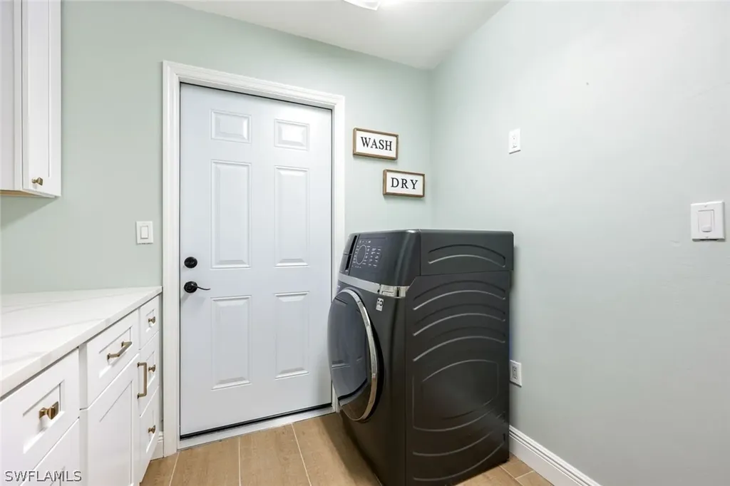 27234 Jolly Roger Lane Bonita Springs FL 34135