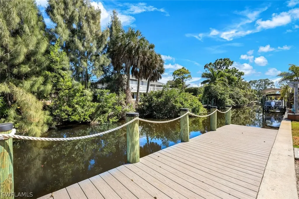 27234 Jolly Roger Lane Bonita Springs FL 34135