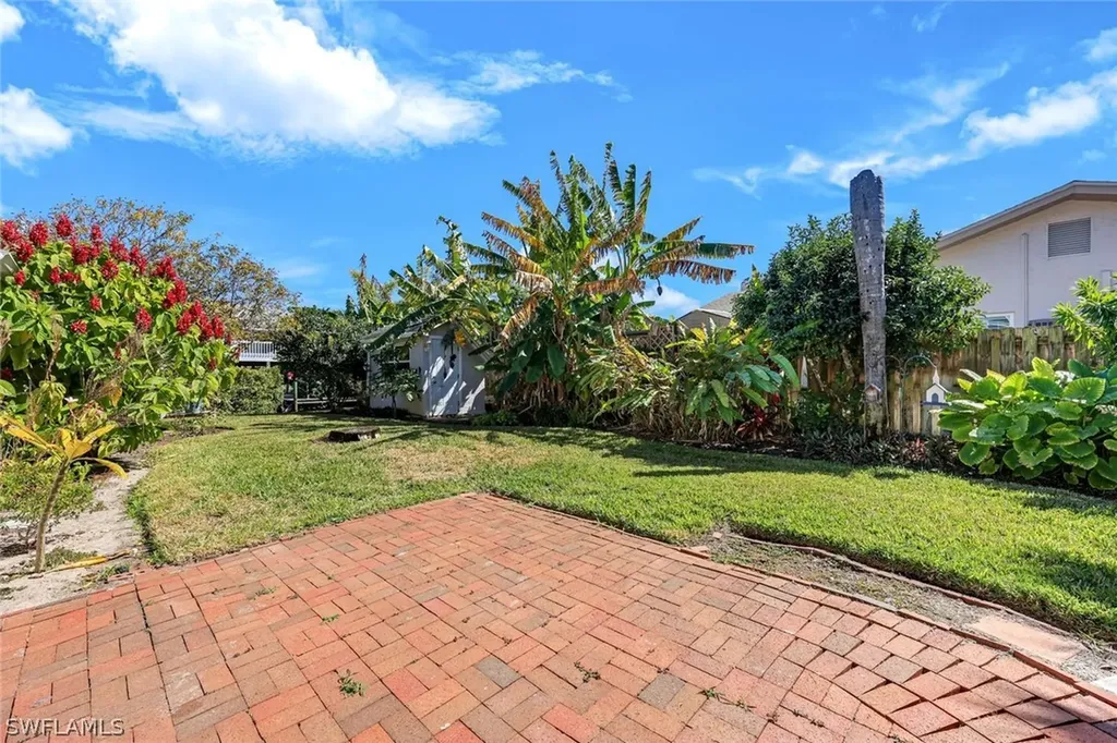 27234 Jolly Roger Lane Bonita Springs FL 34135