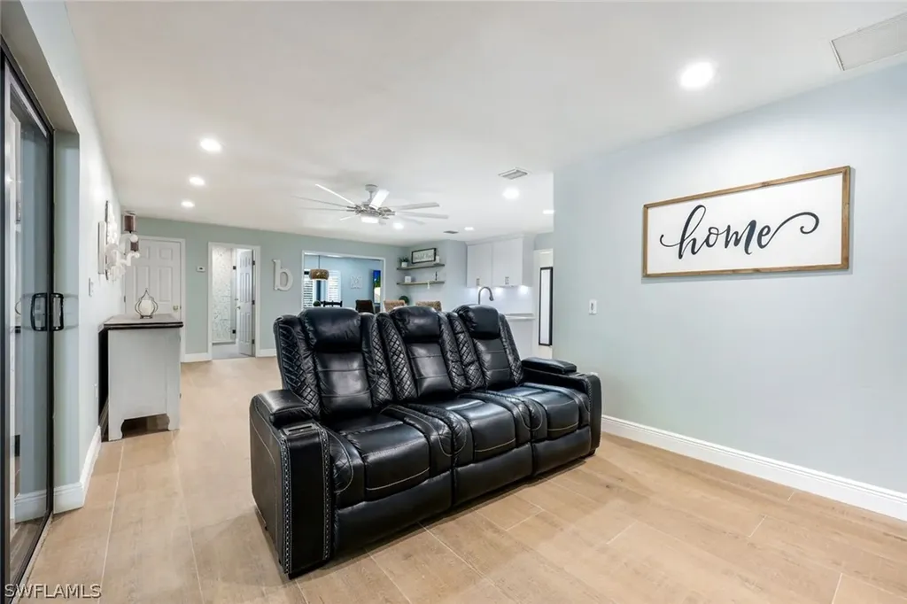 27234 Jolly Roger Lane Bonita Springs FL 34135