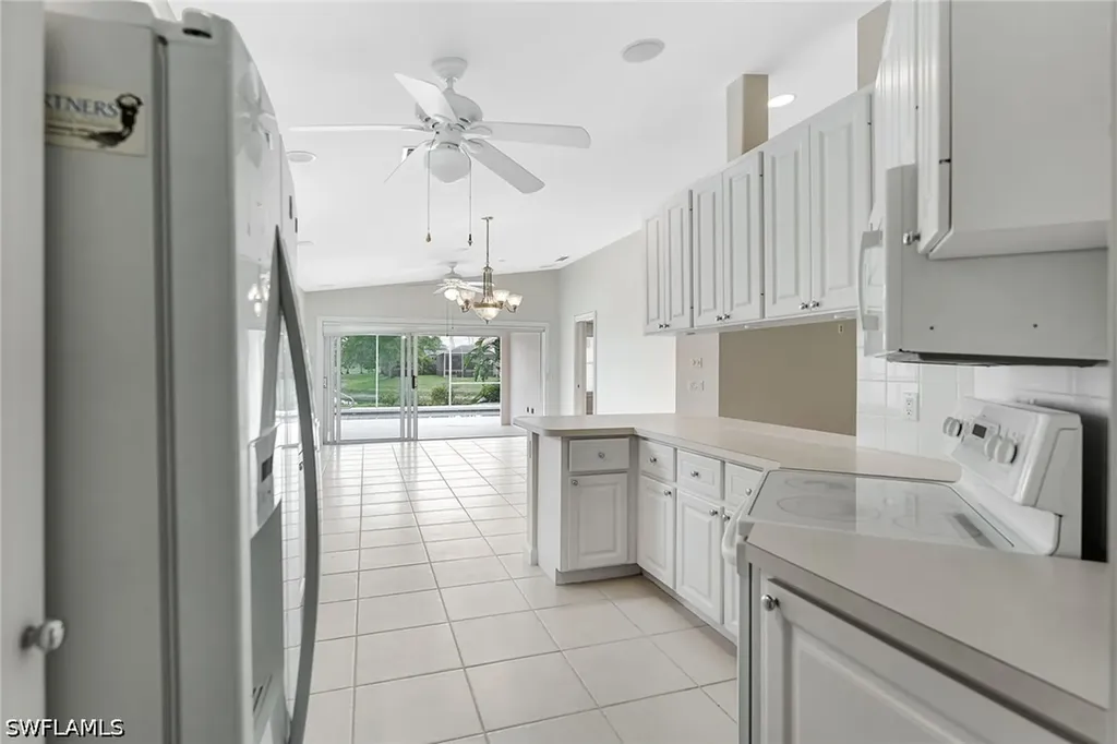 3360 Cayman Lane Naples FL 34119
