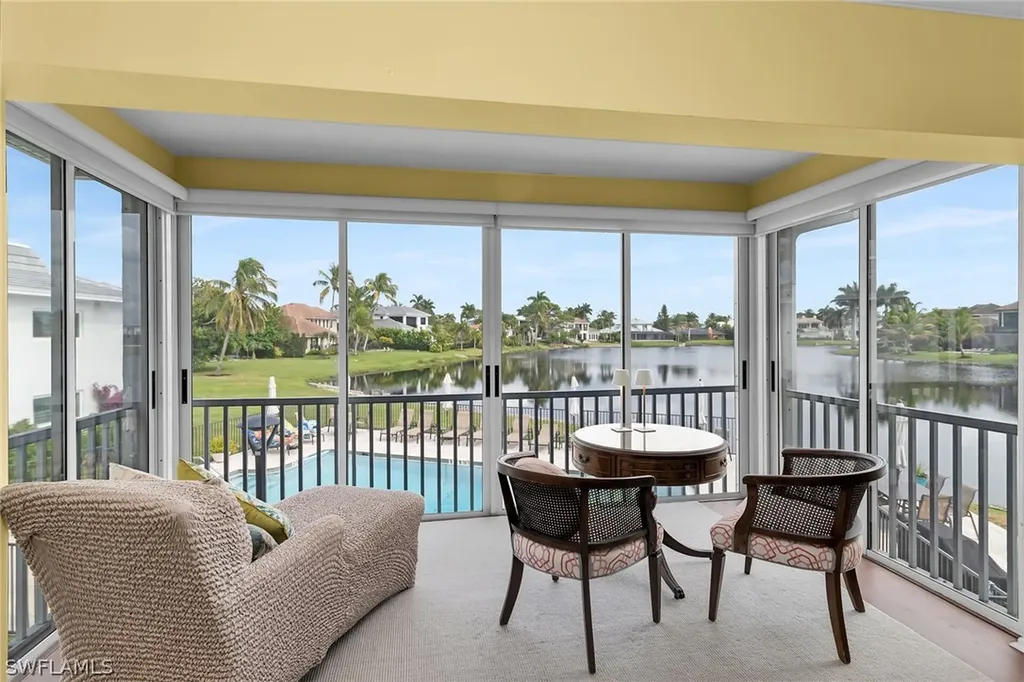 4150 Crayton Road Naples FL 34103