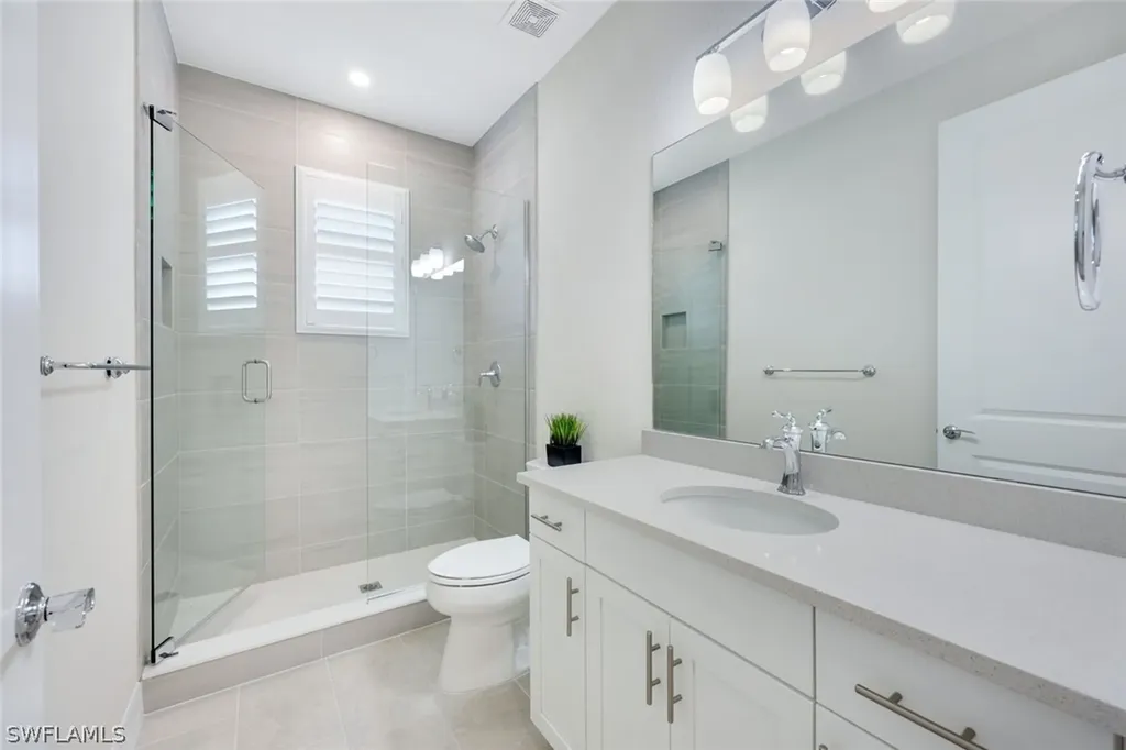 316 Indies Drive W Naples FL 34114