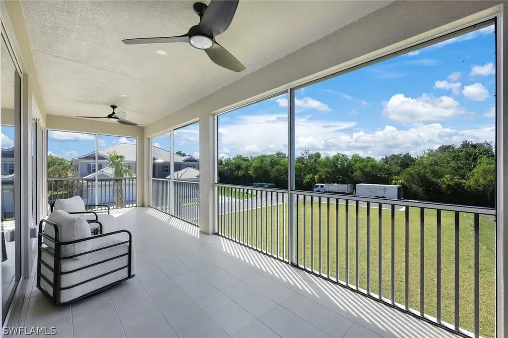 316 Indies Drive W Naples FL 34114