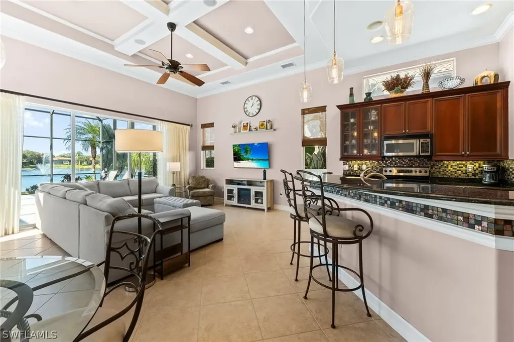 7875 Valencia Court Naples FL 34113