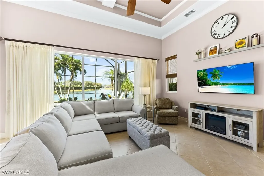7875 Valencia Court Naples FL 34113