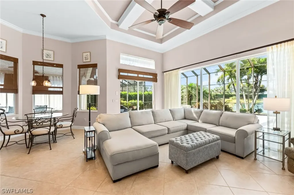 7875 Valencia Court Naples FL 34113