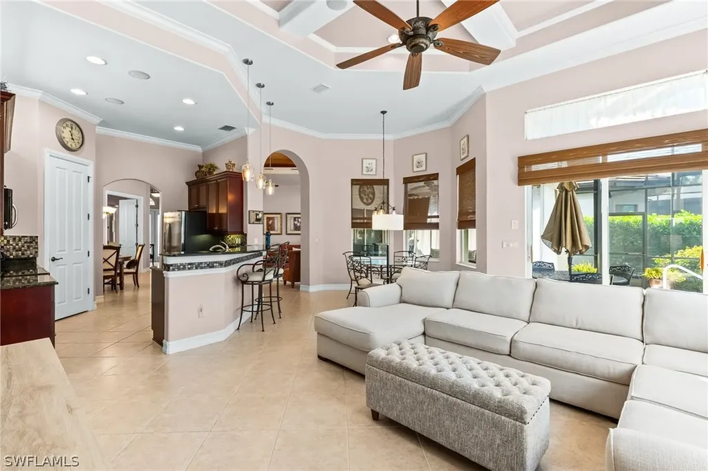 7875 Valencia Court Naples FL 34113