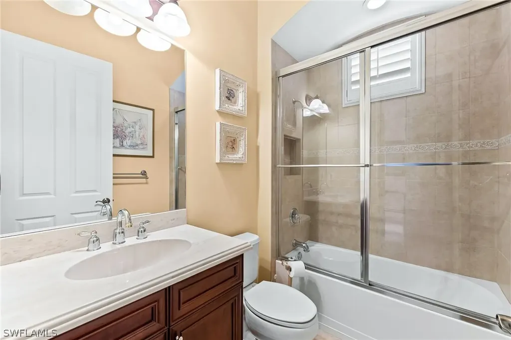 7875 Valencia Court Naples FL 34113