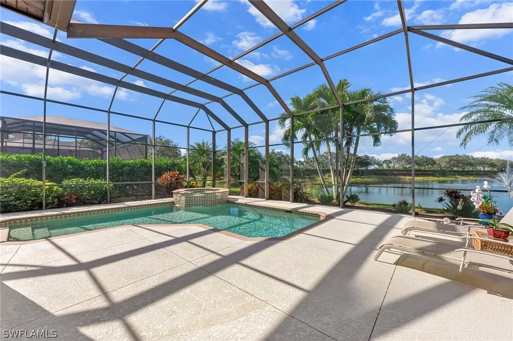 7875 Valencia Court Naples FL 34113