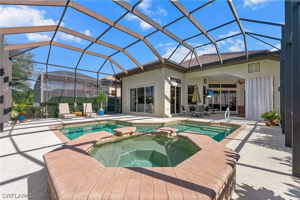 7875 Valencia Court Naples FL 34113