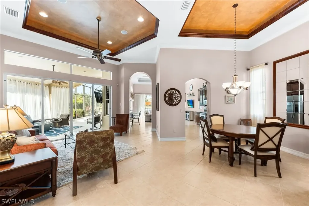 7875 Valencia Court Naples FL 34113