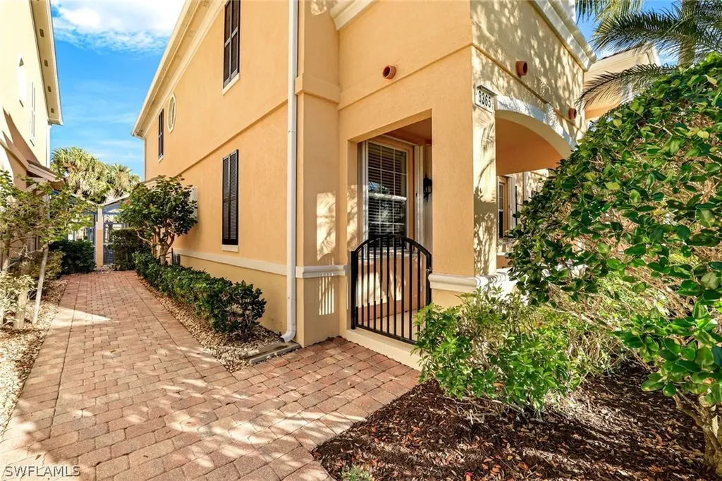 8365 Rimini Way Naples FL 34114