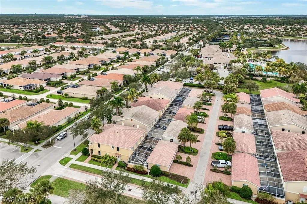 8365 Rimini Way Naples FL 34114