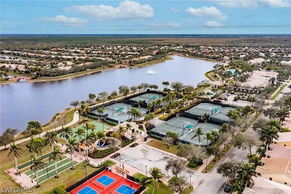 8365 Rimini Way Naples FL 34114