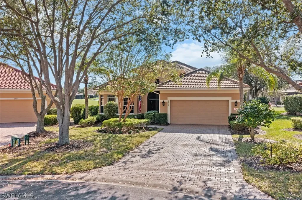 6737 Bent Grass Drive Naples FL 34113