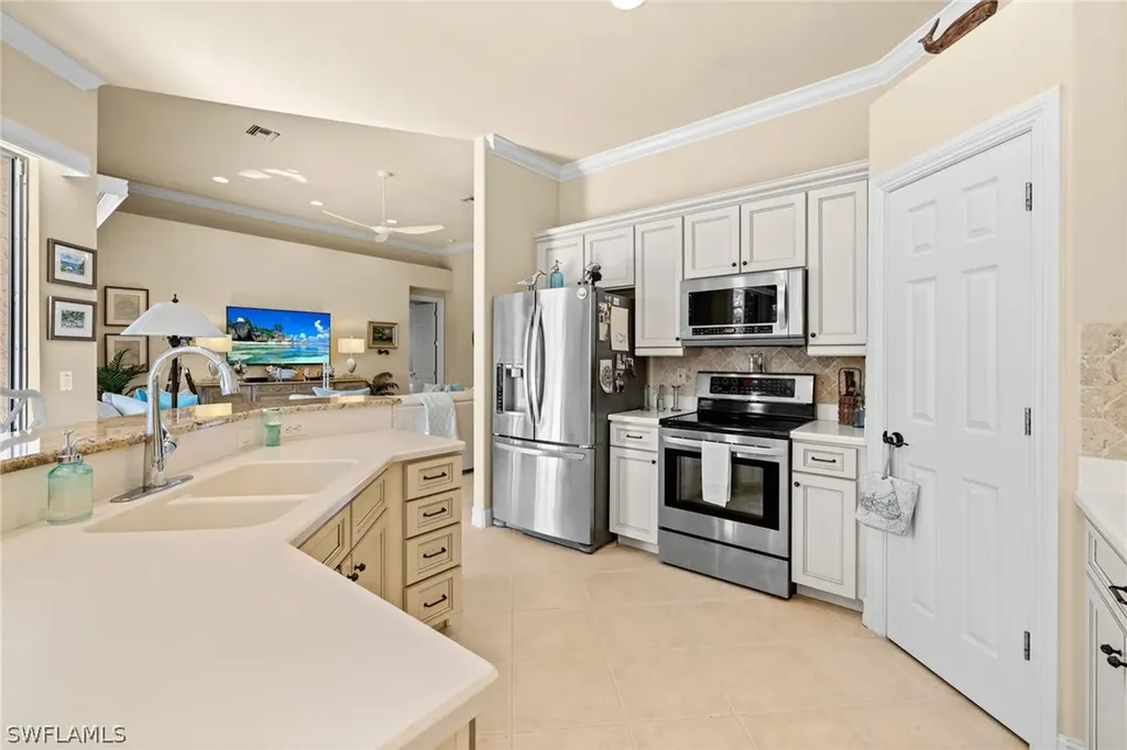 6737 Bent Grass Drive Naples FL 34113