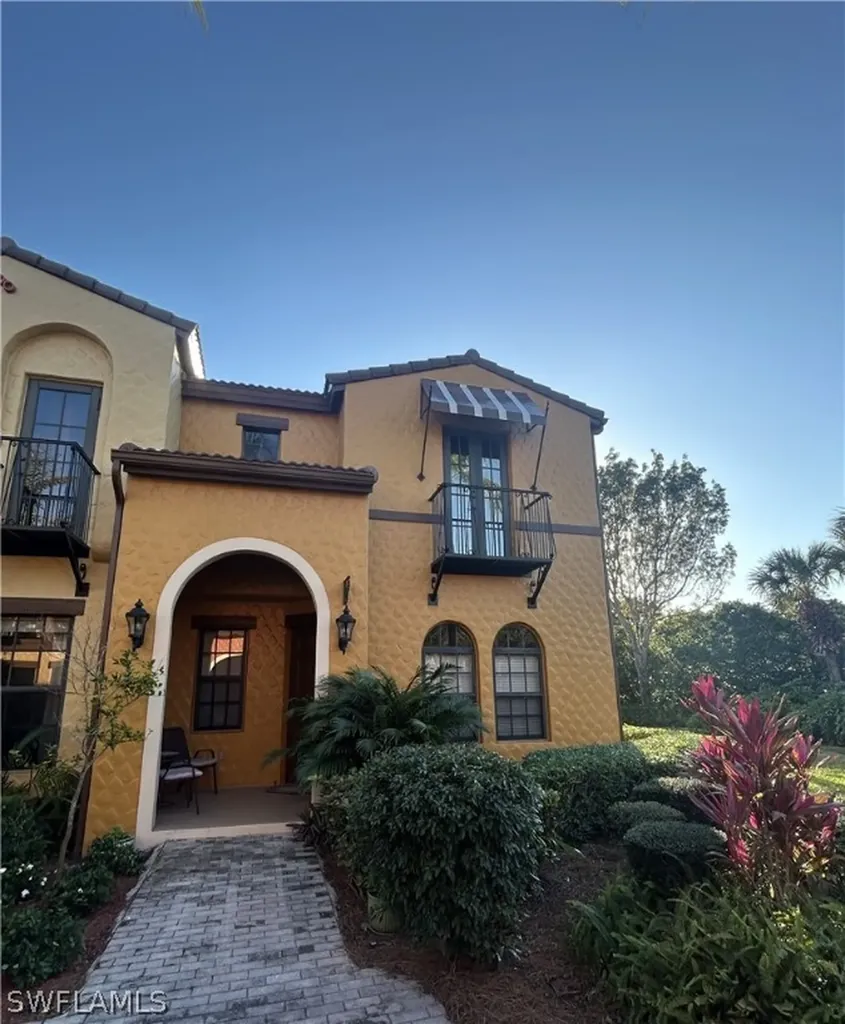 Naples FL, 9163 Delano Street, Unit 10006