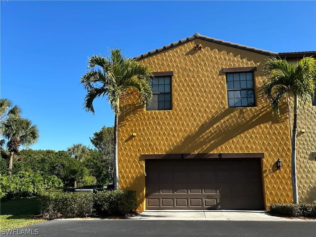 9163 Delano Street Naples FL 34113