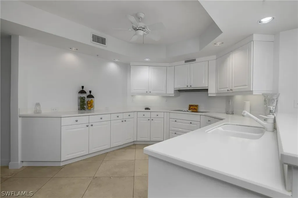7225 Pelican Bay Boulevard Naples FL 34108