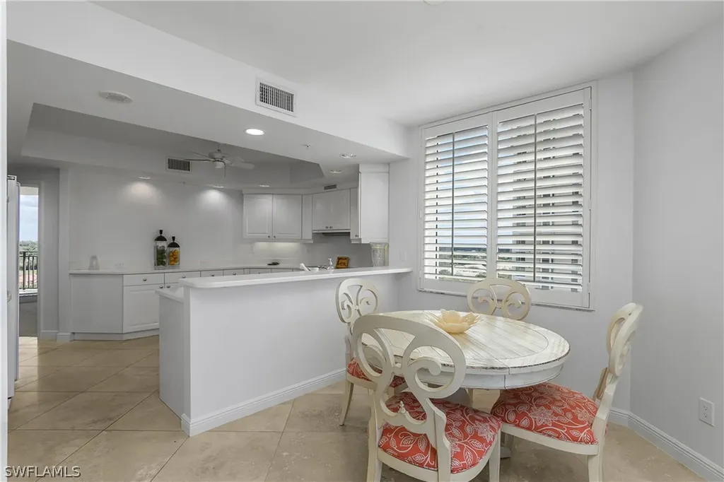 7225 Pelican Bay Boulevard Naples FL 34108