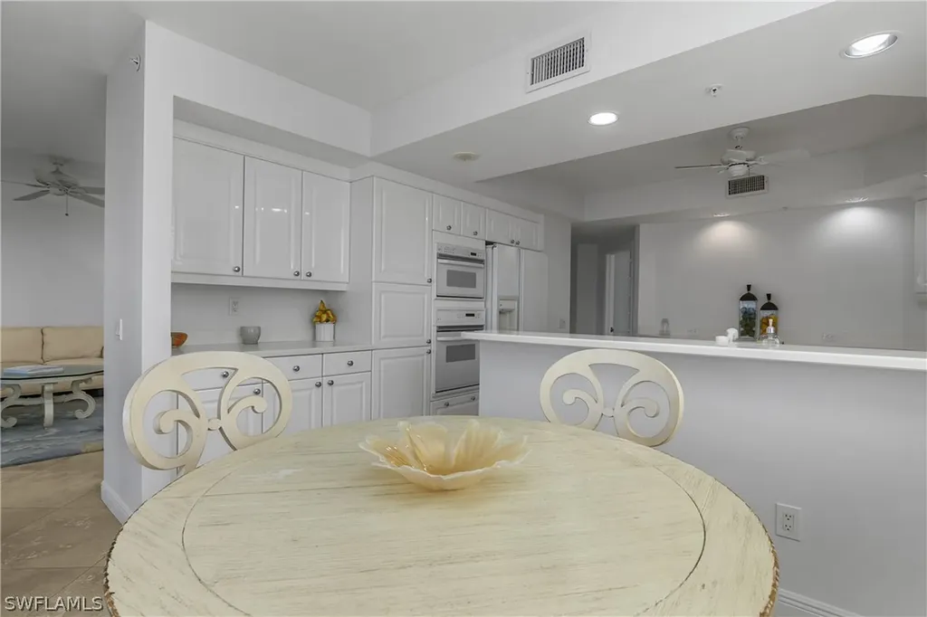 7225 Pelican Bay Boulevard Naples FL 34108