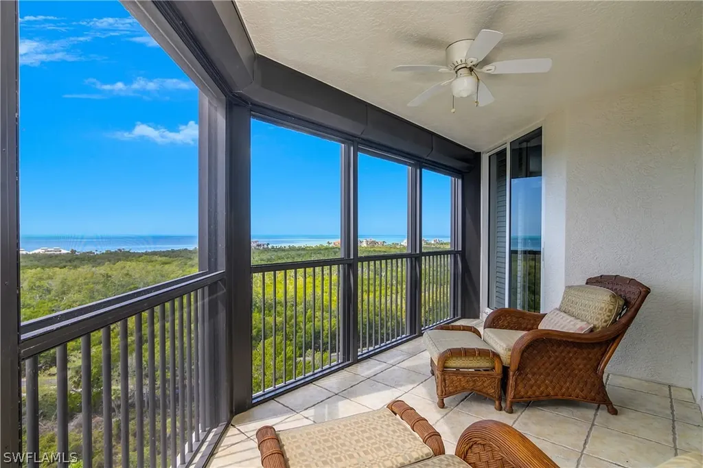7225 Pelican Bay Boulevard Naples FL 34108