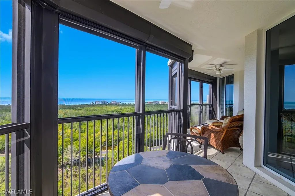 7225 Pelican Bay Boulevard Naples FL 34108