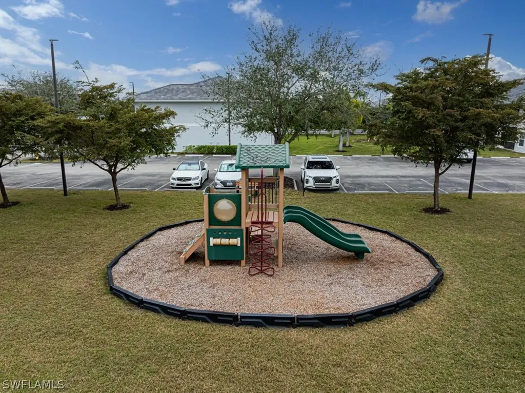 8416 Bernwood Cove Loop Fort Myers FL 33966