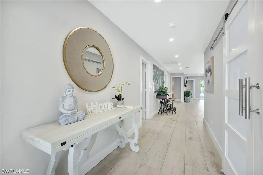 761 99th Avenue N Naples FL 34108