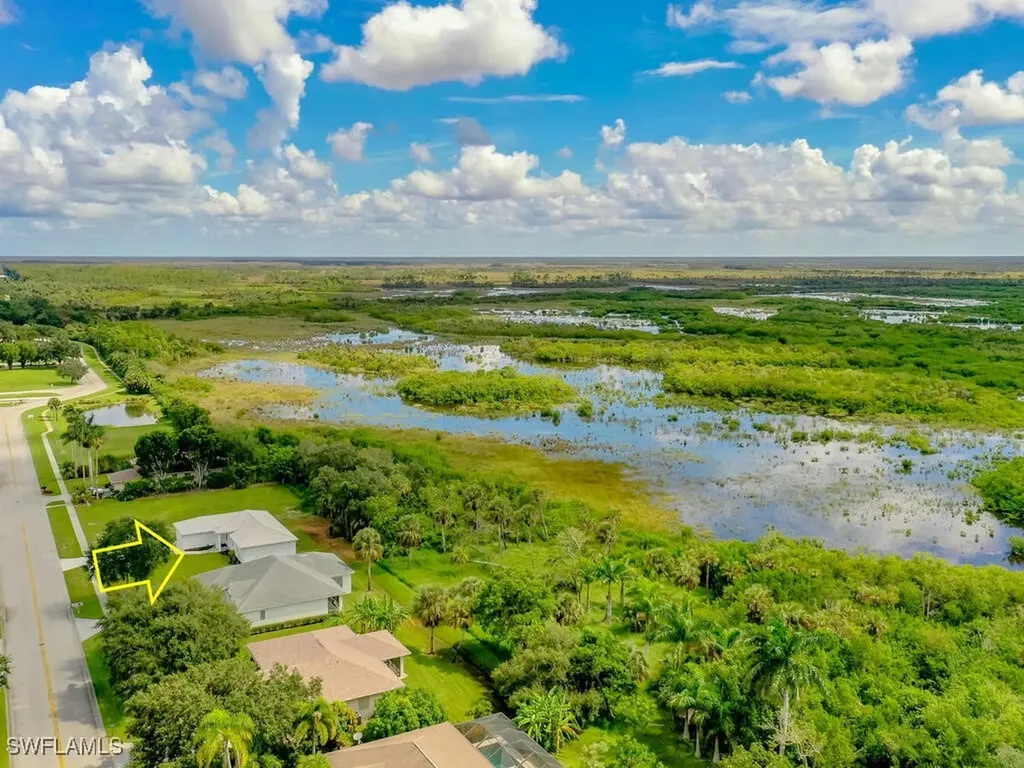 200 Cays Drive Naples FL 34114