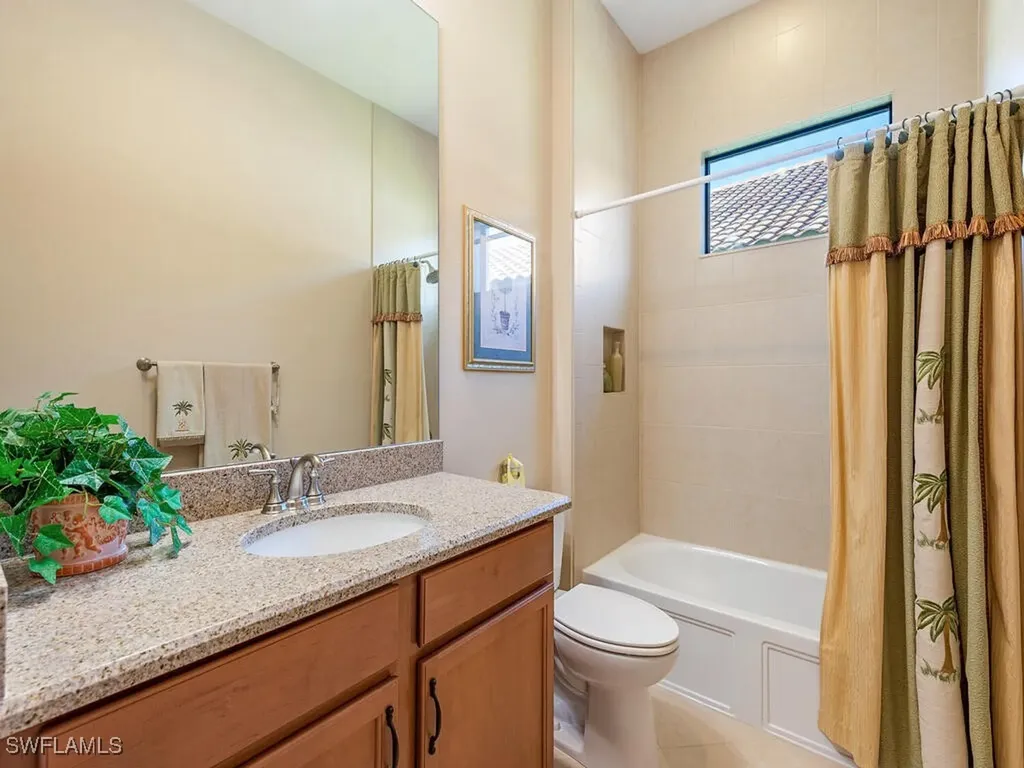 9292 Isla Bella Circle Bonita Springs FL 34135